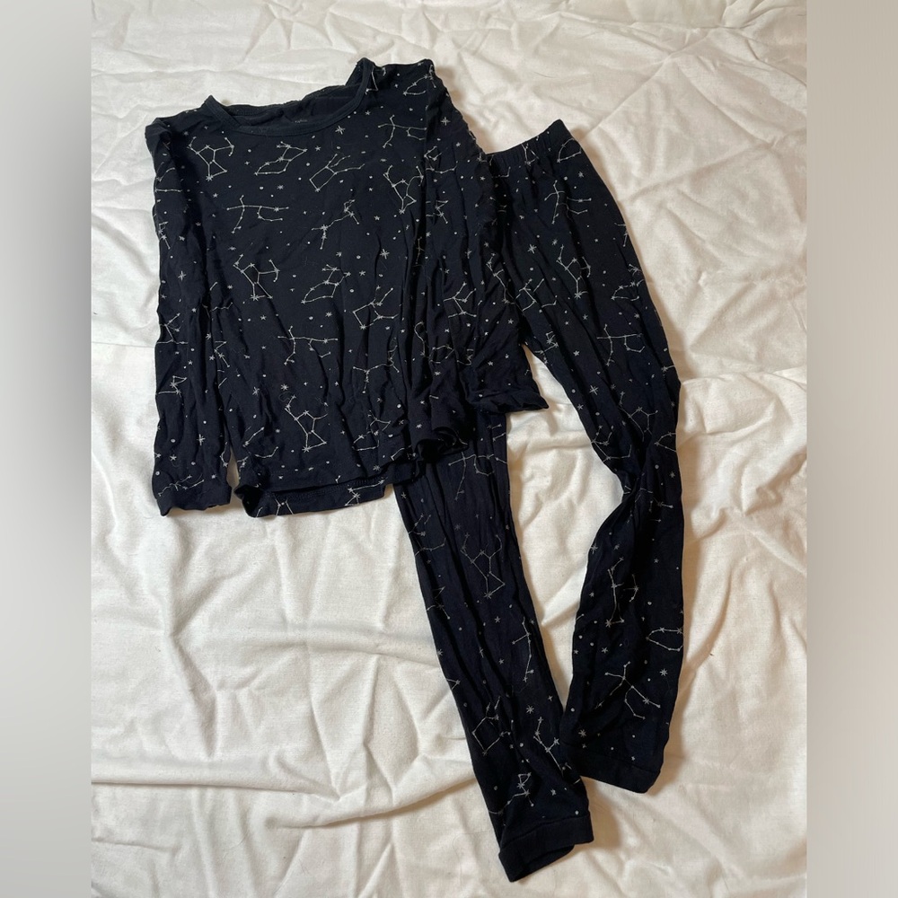 Adorable Kyte Baby constellation pjs.